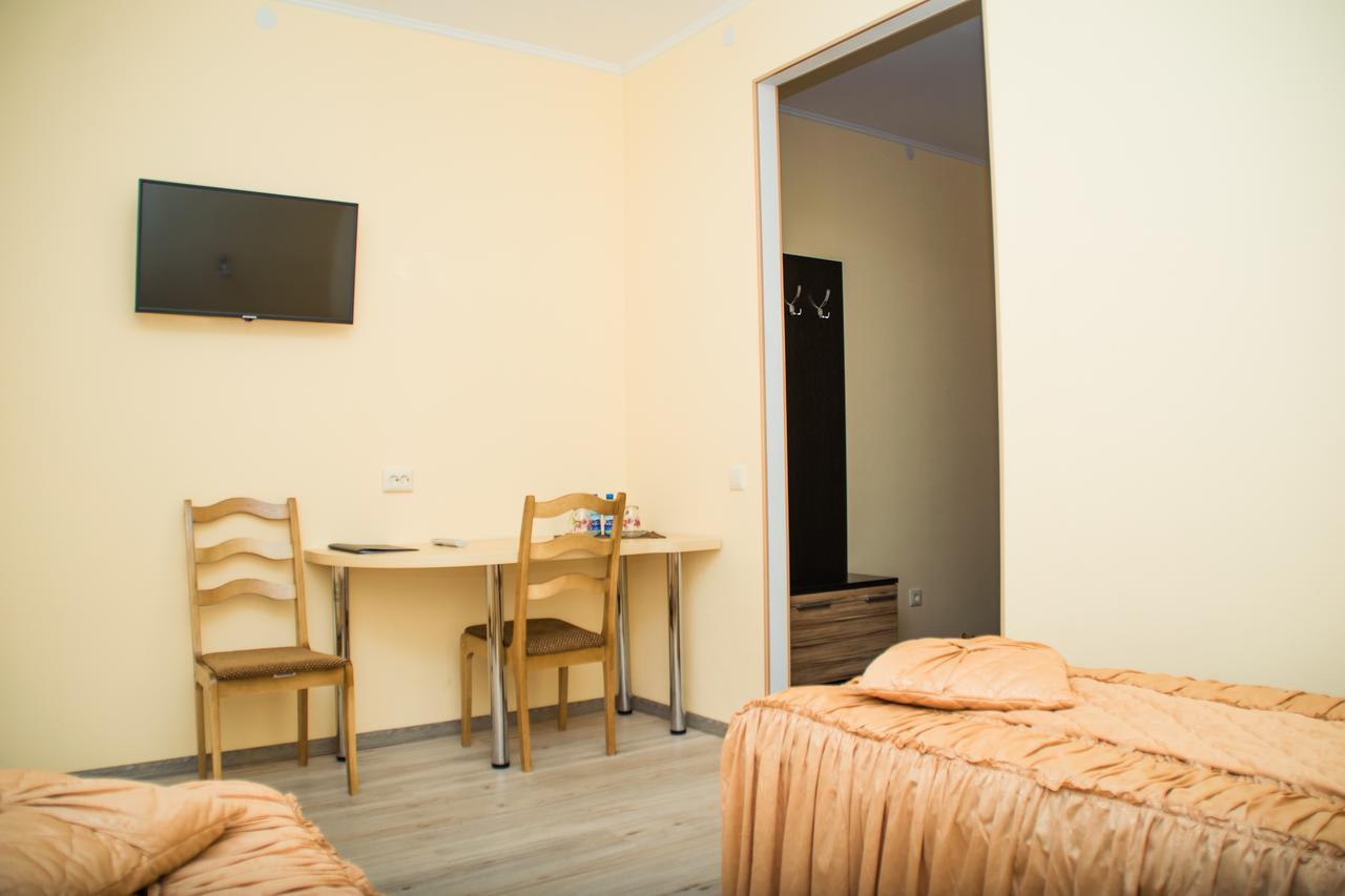 Hotel Gotsor For Competitive Sports 고멜 외부 사진
